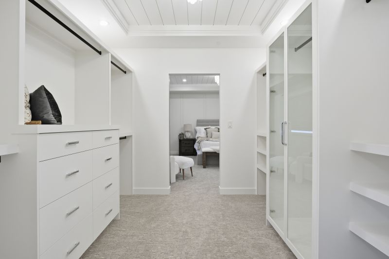 Custom Closet Remodeling Ideas For Modern Homes